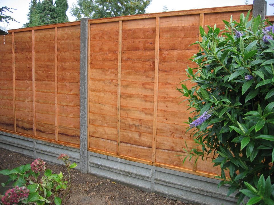 Good evening #networkbrum how are we all this evening? We offer the complete #landscapingservice #gardenfencing #alsconstruction