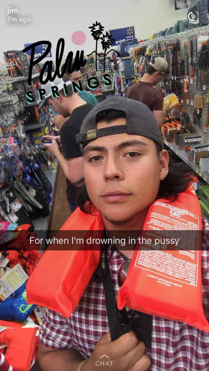 bigdyly's tweet photo. Happy bday you douche bag @jimsbitchass https://t.co/nKccPhmCBc