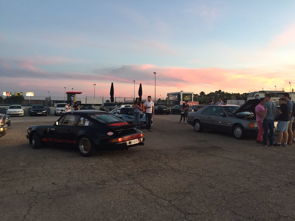 Javier__Arenas's tweet photo. Otro gran día en el @Circuito_Jarama gracias a @8000vueltas #FType400Sport https://t.co/n4gAKMuUrd