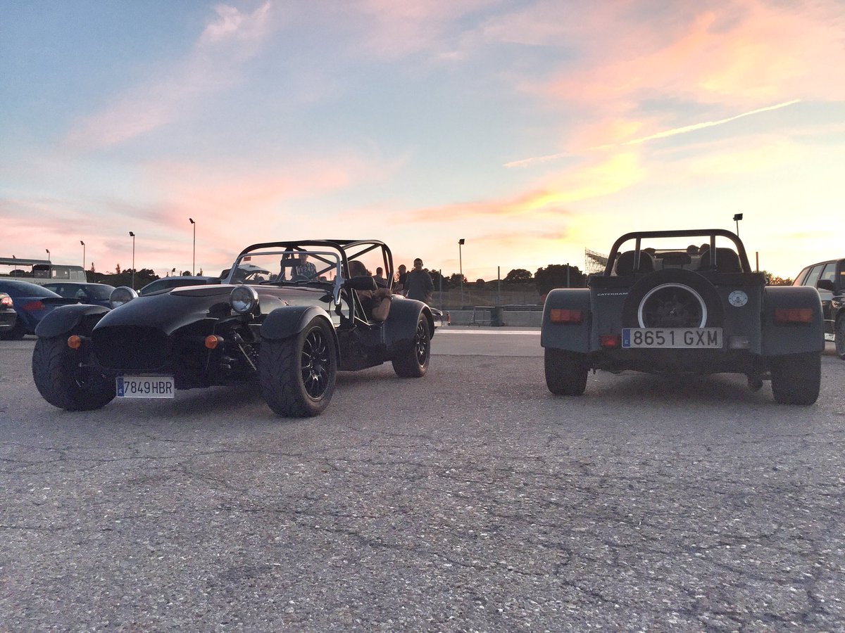 Javier__Arenas's tweet photo. Otro gran día en el @Circuito_Jarama gracias a @8000vueltas #FType400Sport https://t.co/n4gAKMuUrd