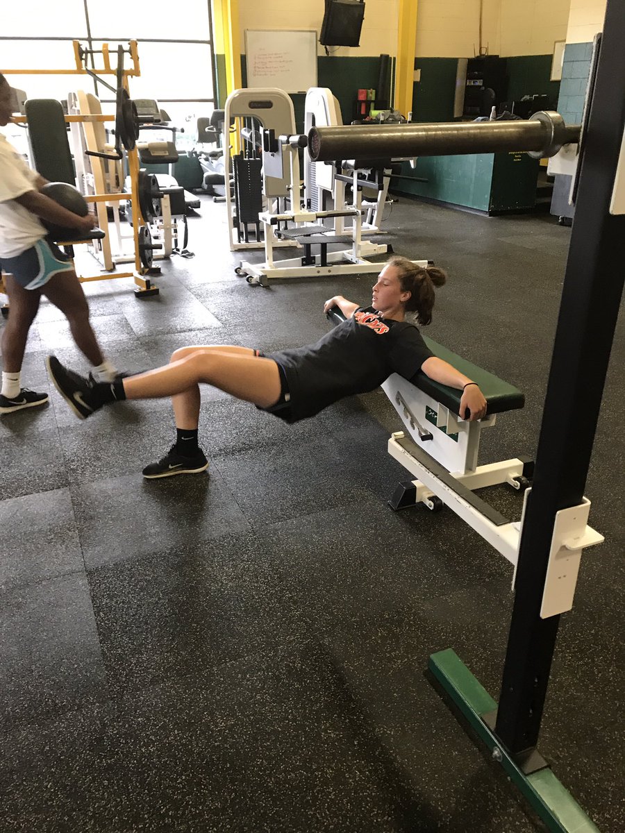 LadyAvesBball's tweet photo. Lady Aves getting it done in the weight room today! #hardworkinggroup https://t.co/nX1ieDN4xj