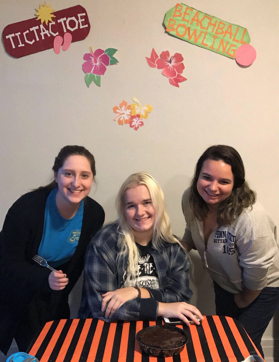 bshervPR262's tweet photo. It's always the right time for cake #collegelife https://t.co/DuSn9nNUKw