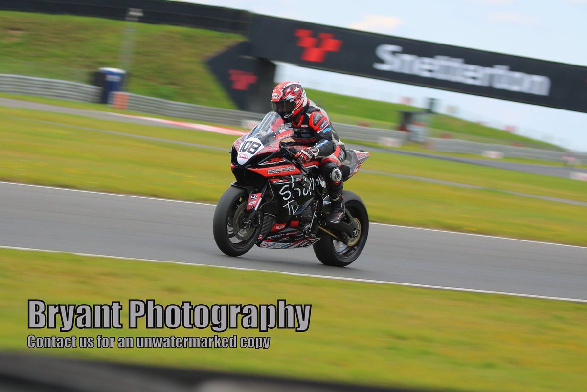 Unreal deal from our sponsors <a href="/Powerslidemotor/">PowerslideMotorcycle</a> on one of the best all round 2 wheel weapons!!!! 💰🏁🏍💨
facebook.com/powerslidemoto… <a href="/SuzukiBikesUK/">Suzuki Bikes UK</a>