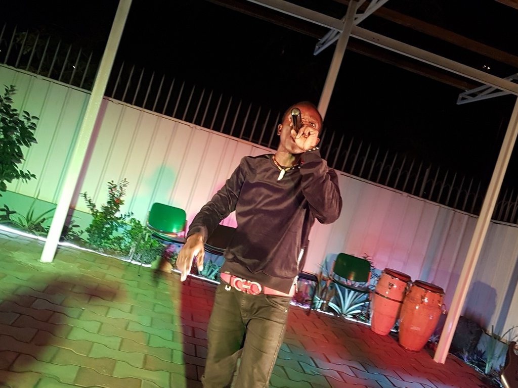 Aleumi23's tweet photo. @Kizis_GB #ChezMoiAuCongo #Urban242 #IFCCONGO @242Urban @242enLive https://t.co/q1wvC8LFzd