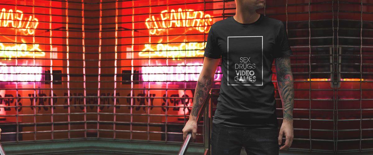 CoolinOutTV's tweet photo. Pick up our collab w/ @CurrentNerd today https://t.co/oB1yHnjJc2 #coolinout #currentnerd #nerds #drugs #geeks #sex #gamers #videogames #tee https://t.co/2DI4sIWRDU