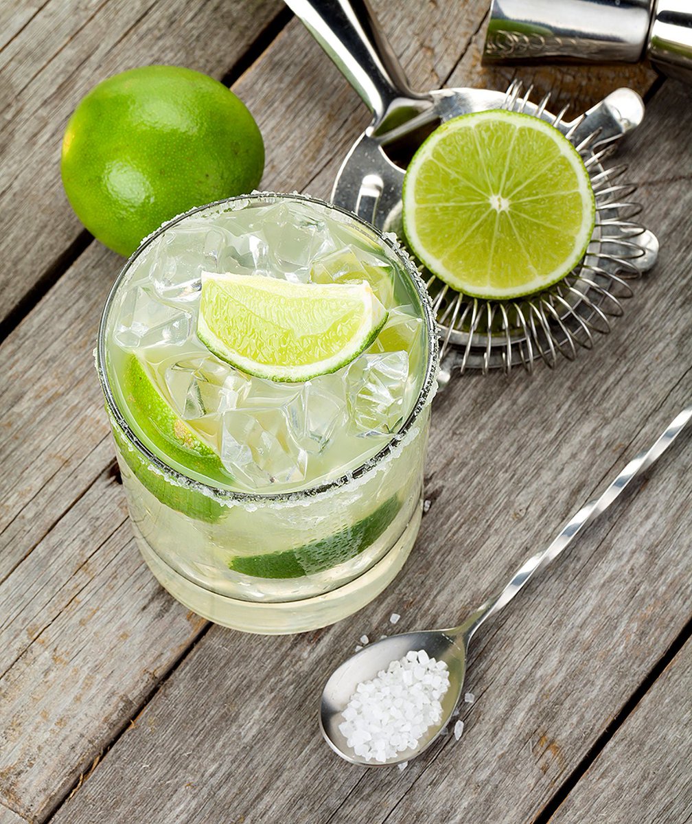 Give 'The Azuñia Organica' cocktail a mix! Made with Organic <a href="/azuniatequila/">Azuñia Tequila</a> >> ow.ly/s54s30f9irs