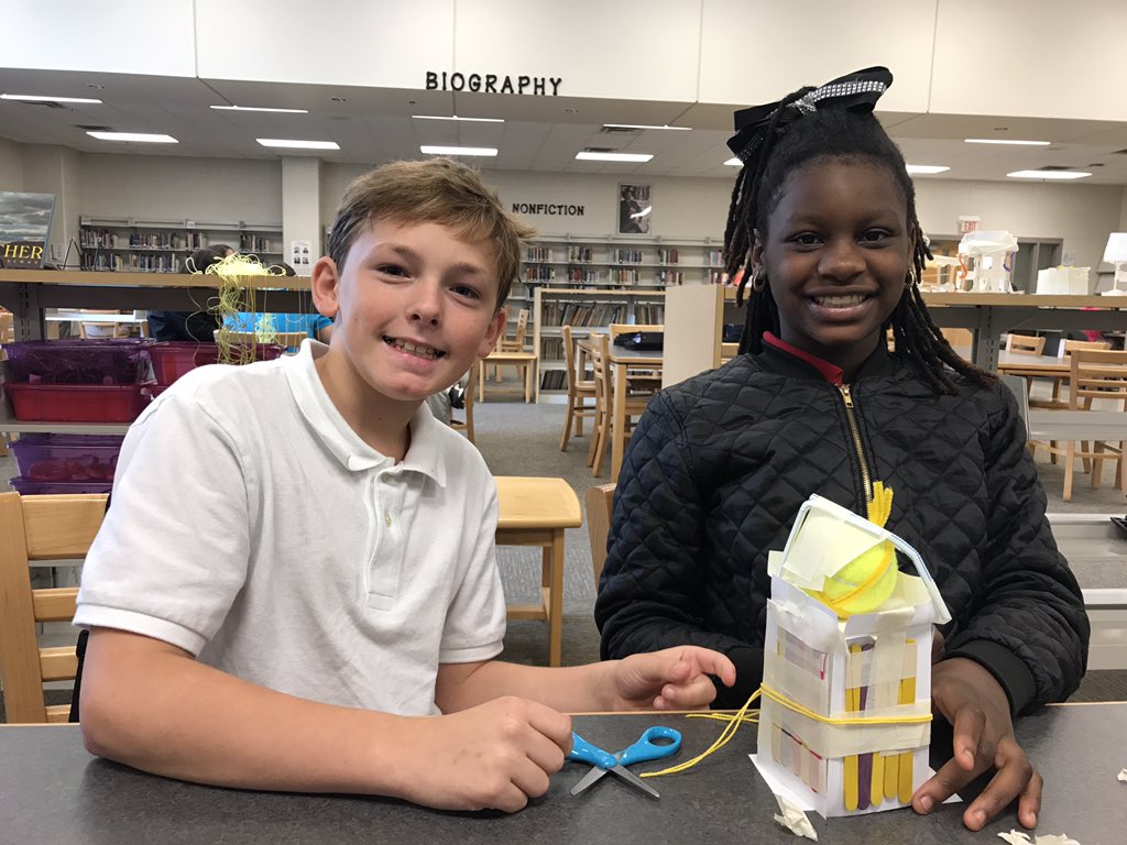 lanekgriffin's tweet image. #InnovationCreationStation #futurereadylibrary @dms_tcboe @TCBOE