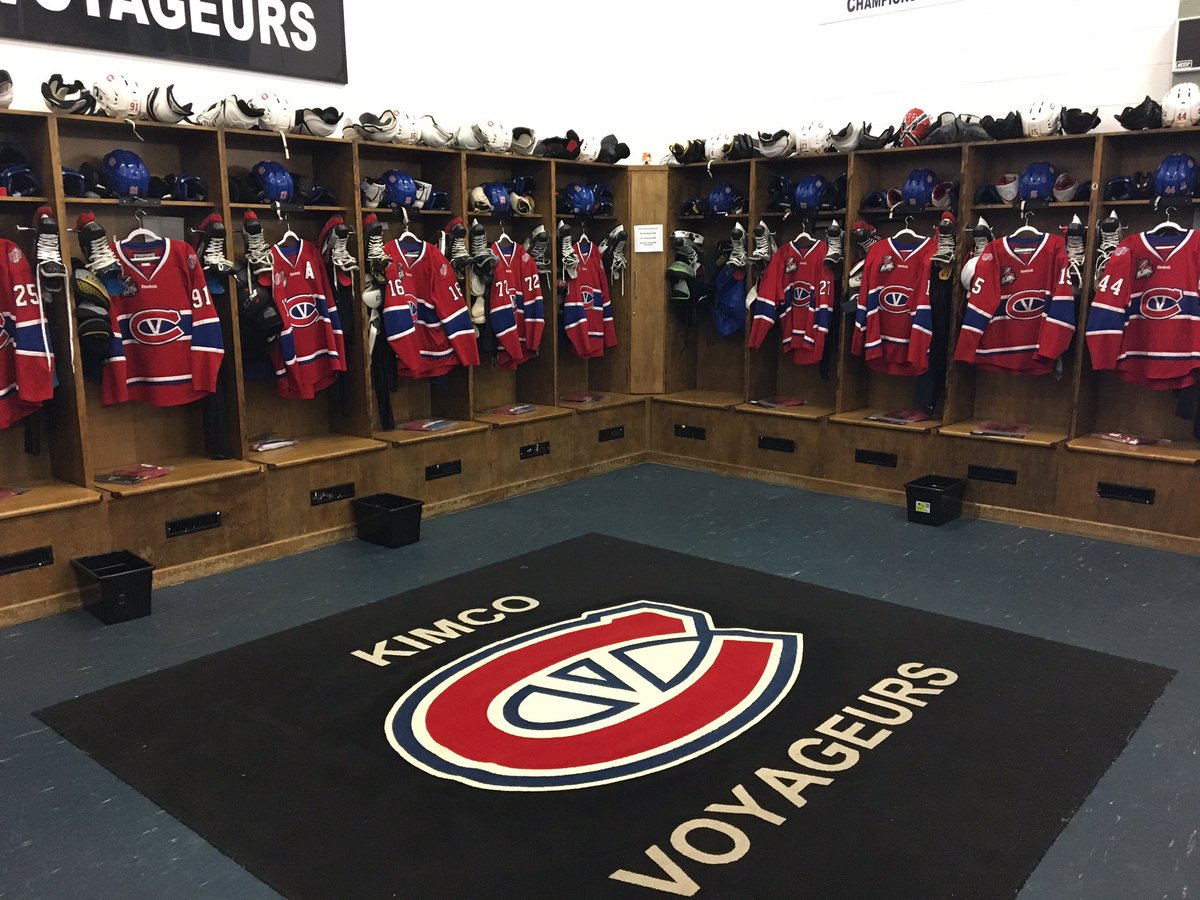 KingstonVees's tweet photo. Red Jerseys all hung up for tonight's 43rd Home Opener #VeesNation #FlyTheV https://t.co/JxT5fblpzV