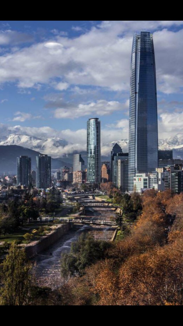 CLAMAFONT's tweet image. Mi querido Santiago de Chile 🇨🇱