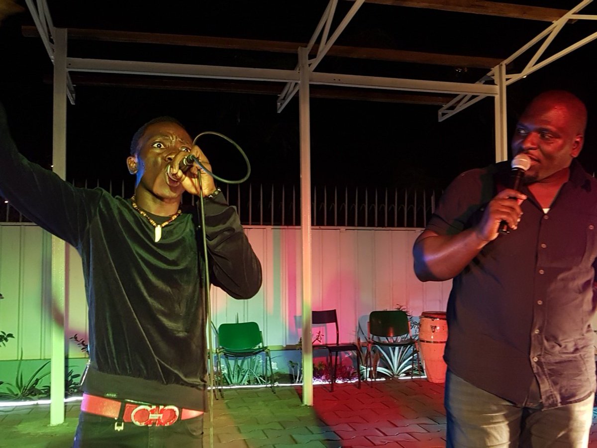 Aleumi23's tweet photo. @Kizis_GB #ChezMoiAuCongo #Urban242 #IFCCONGO @242Urban @242enLive https://t.co/q1wvC8LFzd