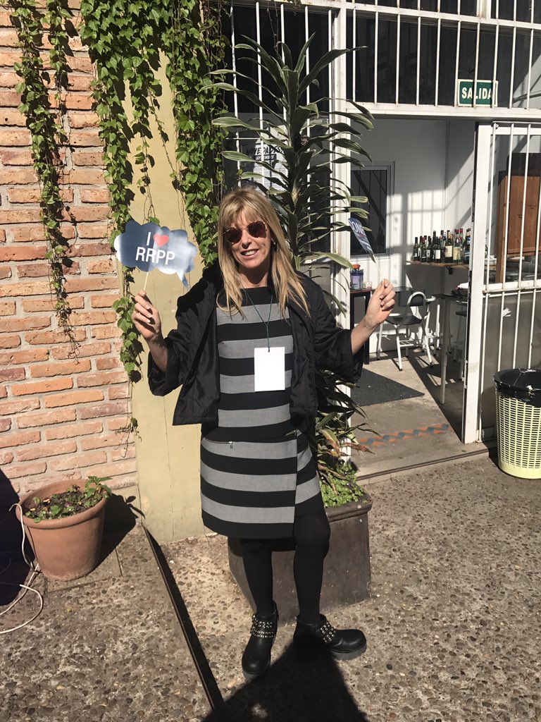 Ale_Brandolini's tweet photo. Hola #PR Regla de comunicación digital 3 días ? Quieres saber más #ConectandoRSE Panel de Empleo juvenil https://t.co/hvxUX2KSce