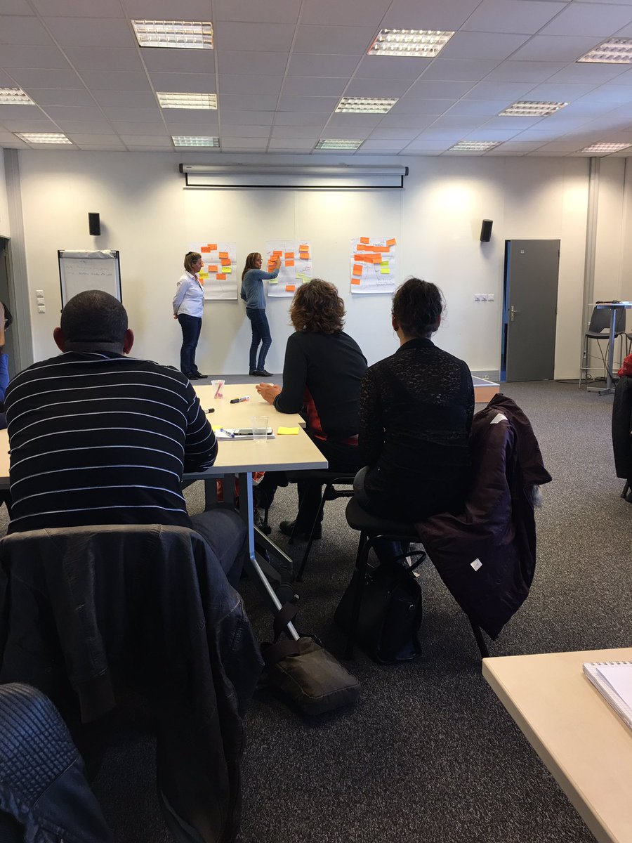 VickyLee77's tweet photo. Participation au séminaire PPC #UIPP https://t.co/8n8JHICaTY