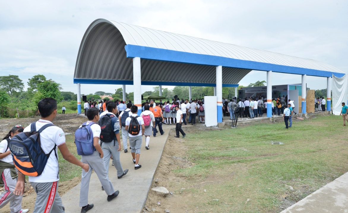 Gobdetabasco's tweet photo. En el último punto de gira por Nacajuca, @nunezarturo inaugura obras camineras y techumbre, por un monto de 48 millones 059 mil 650 pesos https://t.co/gwebmNo06Z