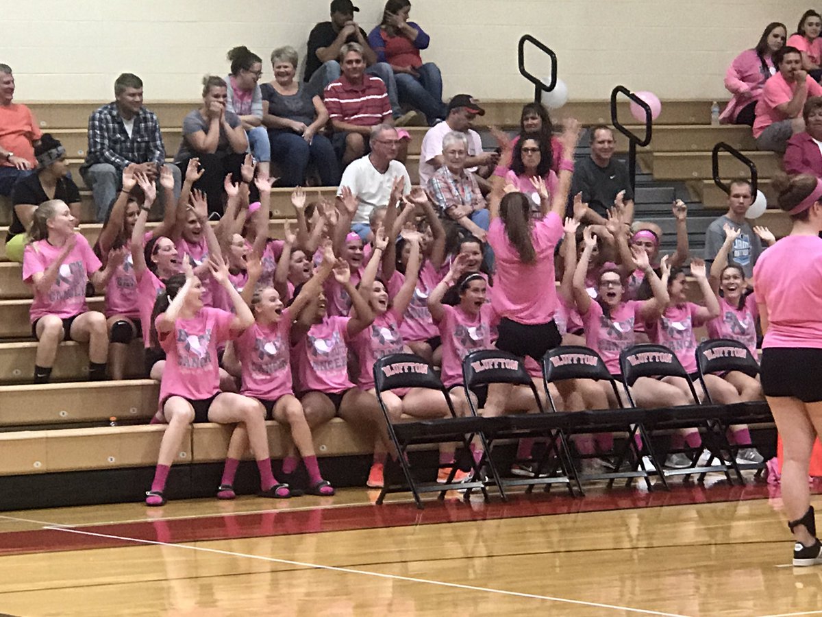 Starting a great night of volleyball between Bluffton &amp; Southern Wells, MS &amp; HS.  #blockoutcancer