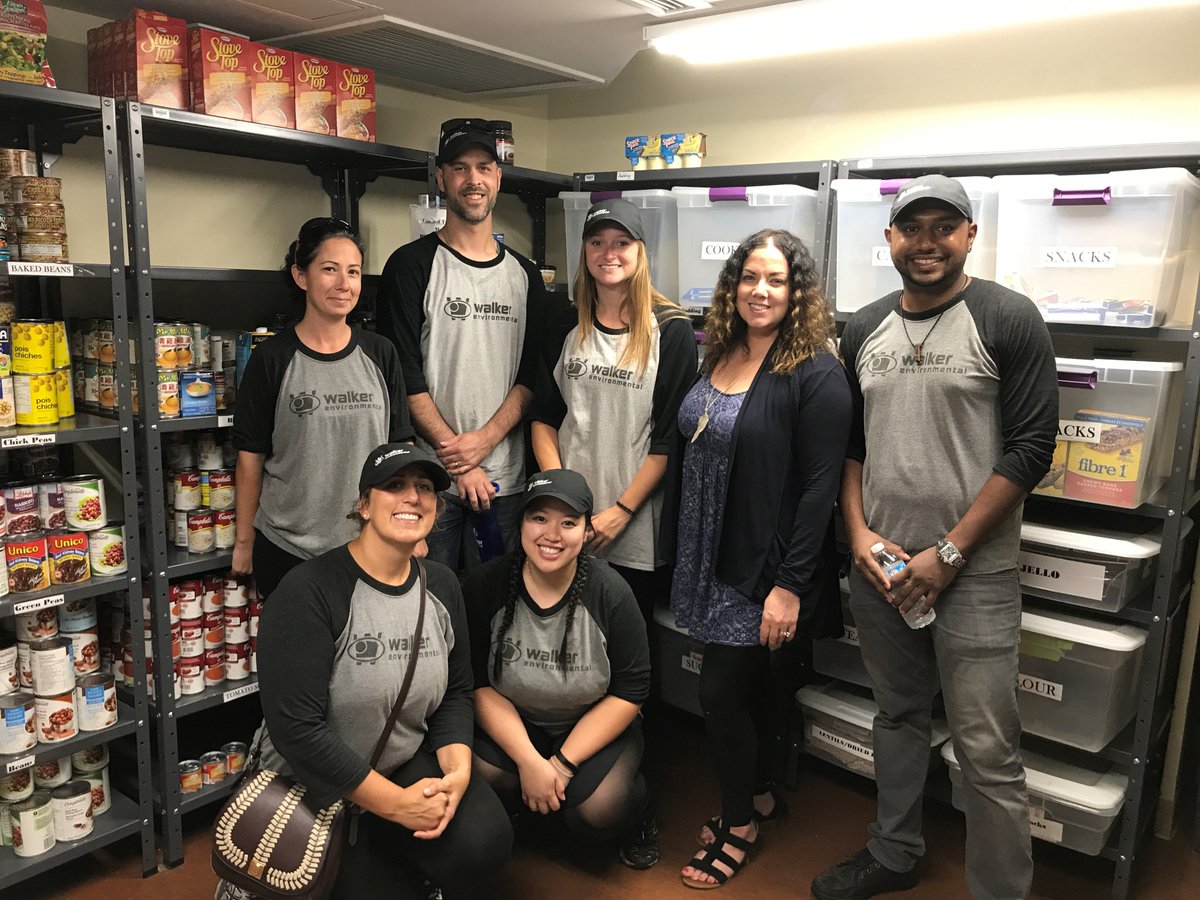 ErnestinesWS's tweet photo. A big thank you to the team from Walker Industries for hearing our appeal and donating your gifts, labour, &amp; time! #WalkerGivesBack https://t.co/b5v8TZK7N0