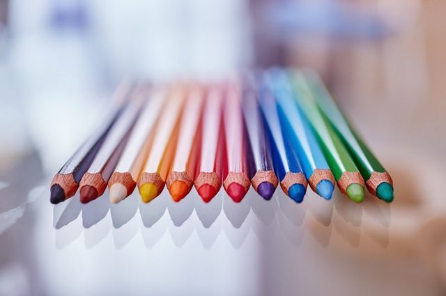 PragmaticBlogs's tweet photo. Brand Color Palette Generator: The Ultimate List to find the Best for your Brand https://t.co/DS4FpXg3XK via @StartGrowthHack #branding https://t.co/mClKwiYqMq