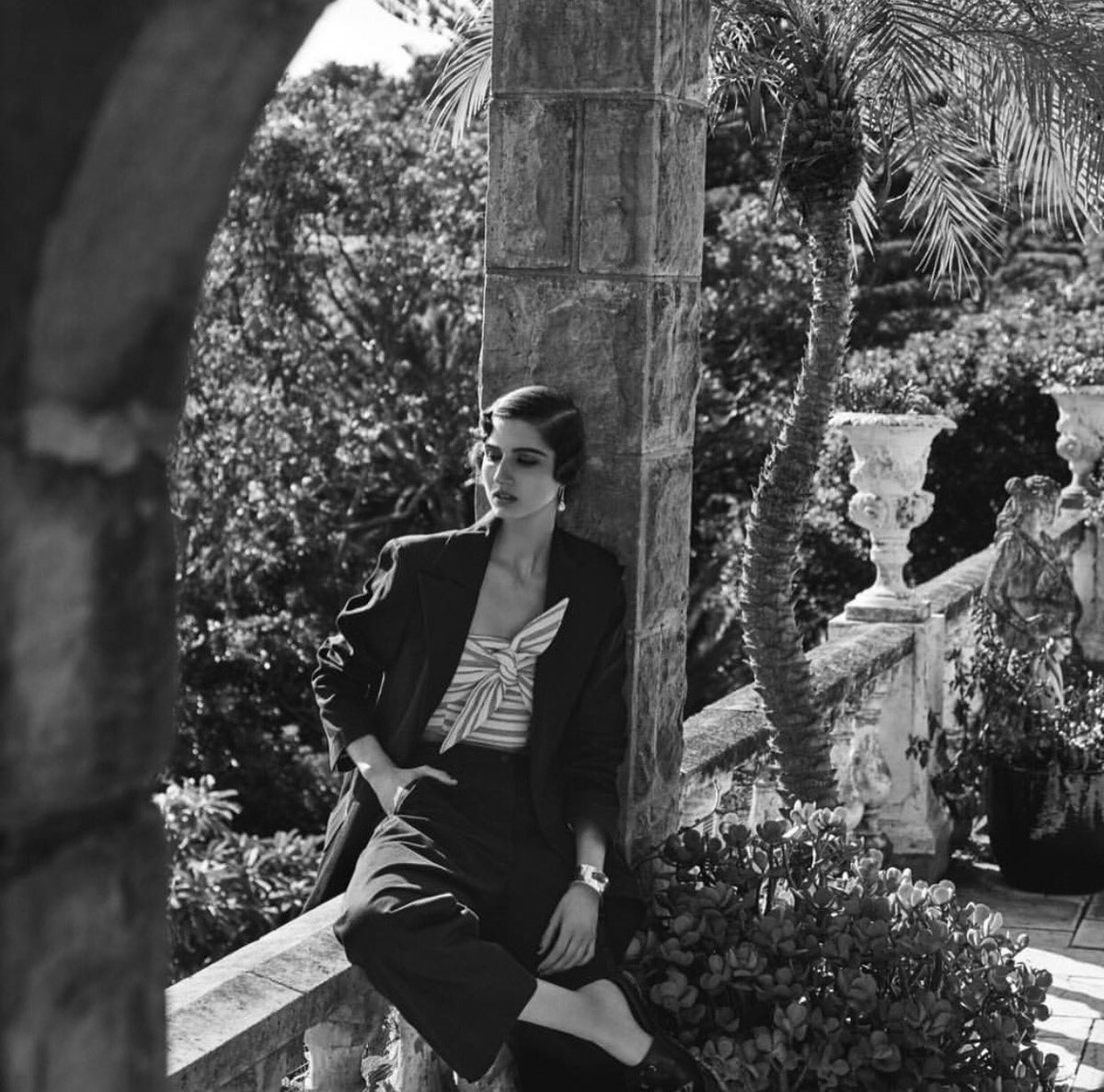 Love this shot of our Harding Blazer and Redford Pant, thank you @jones.official @thelmamcq #suiting #blazer #jacandjack