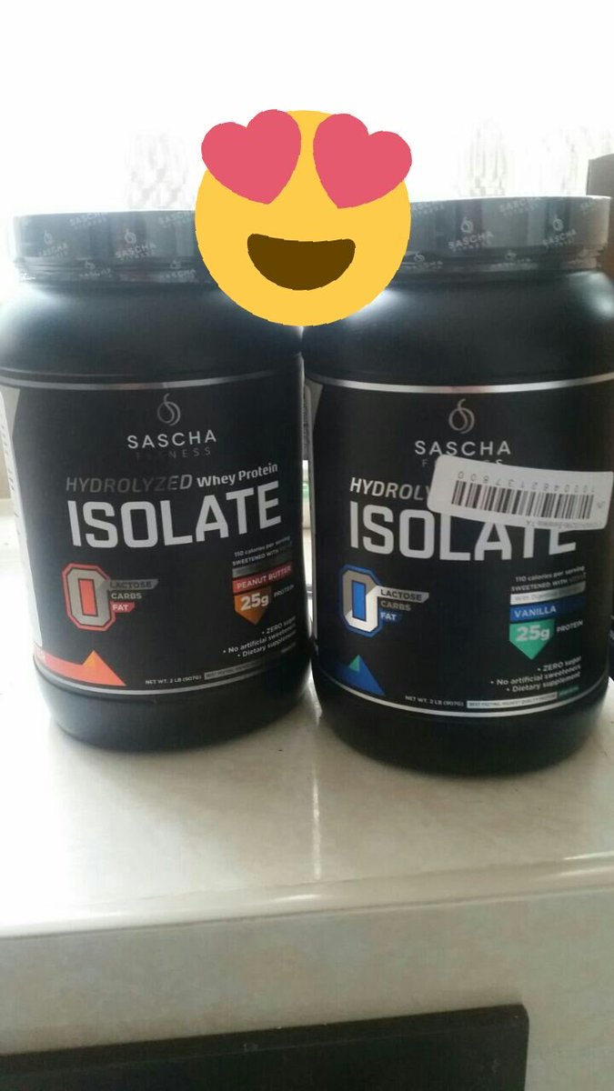 GilbertoTapiaR's tweet photo. Por fin..... FELICIDAD TOTAL!!! 😊 mil gracias @SaschaFitness @saschafitnessmx más motivado para el GYM jejeje 💪😉 https://t.co/AZpVIHPSC7