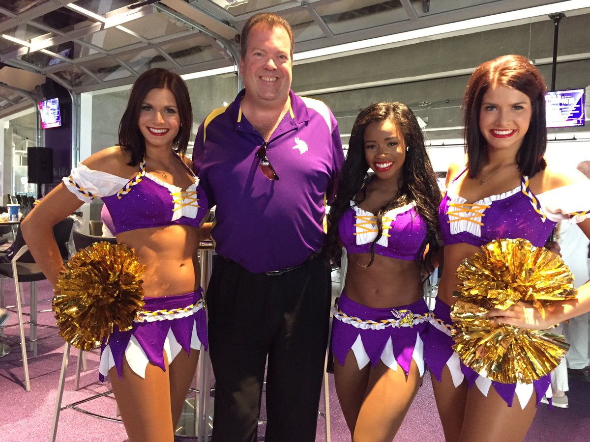 JohnHultquist1's tweet photo. #VikingsBiggestFan #USBankSweepstakes https://t.co/iUOjxj7pb0