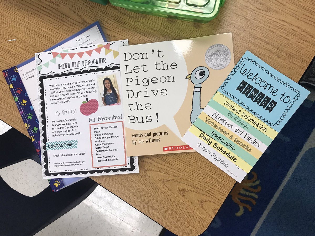 MrsJenCao's tweet photo. Thanks to my team for a successful Meet the Teacher Night! 👍🏽❤️I love Kinder! Oh how I've missed it! #HappyClassroom #Kinder #EthridgeOhana https://t.co/FnxVN9hbnR