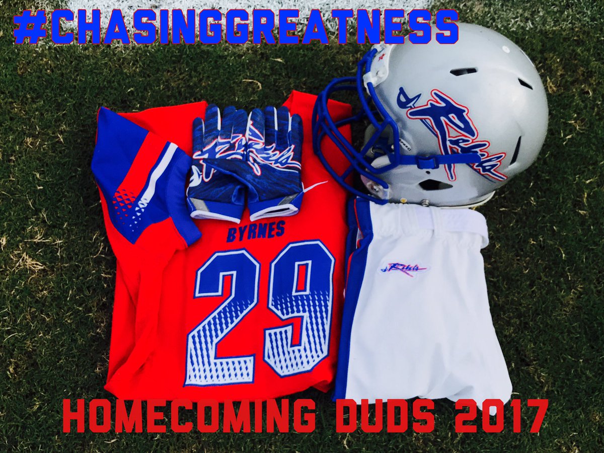 ByrnesRebelsFB's tweet photo. The Rebels clean up pretty well! #HOMECOMING2017 #RTG #CHASINGGREATNESS @BSNSPORTS_SC @UNISWAG @nikefootball https://t.co/jYKPa7Vxdf