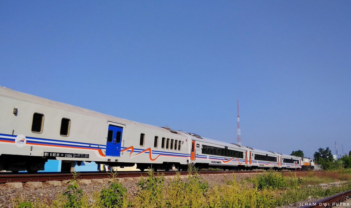 Kereta Api Indonesia On Twitter Abis Liburan Di Cirebon Kereta Api Indonesia On Twitter Abis Liburan Di Cirebon