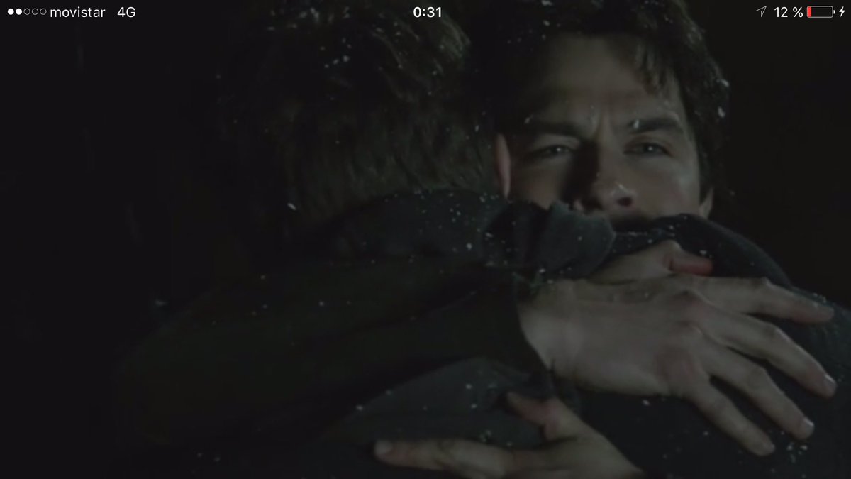GracyVillarreal's tweet photo. No sabéis lo que he llorado con esta escena. ❤️😭😭😭😭😭 https://t.co/P7utIPWmvb