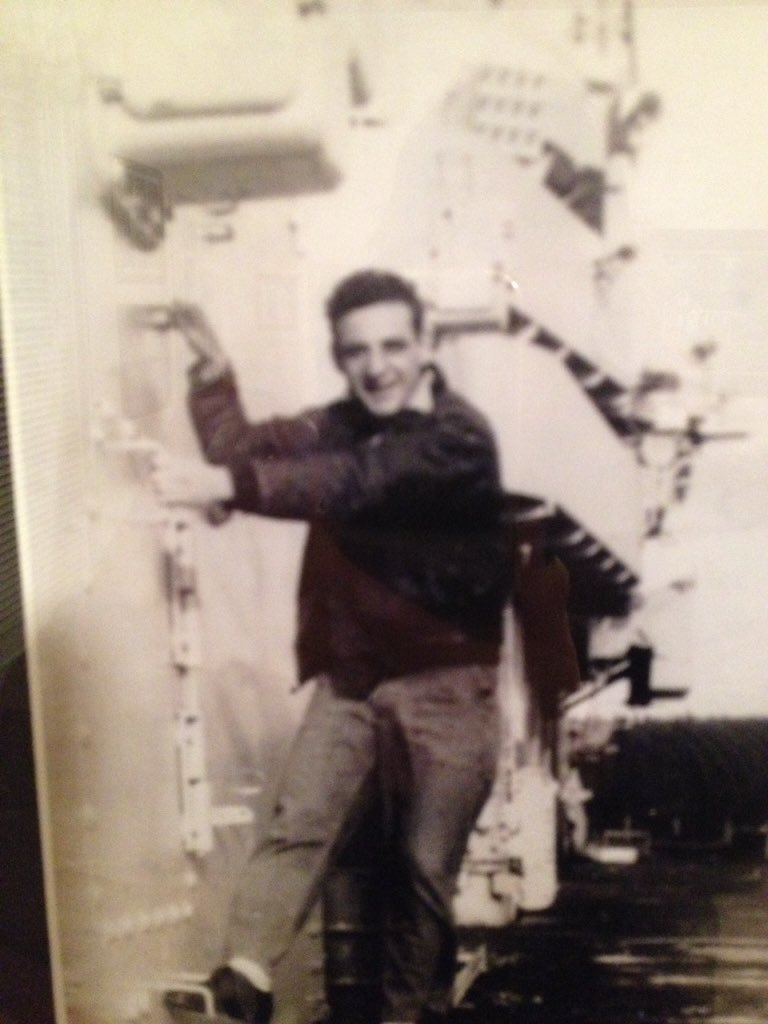 jme_jan's tweet photo. @AlexHolleyFOX29 Salute to Military - Donald Paolucci Navy USS Essex https://t.co/WaKVP5y8uG