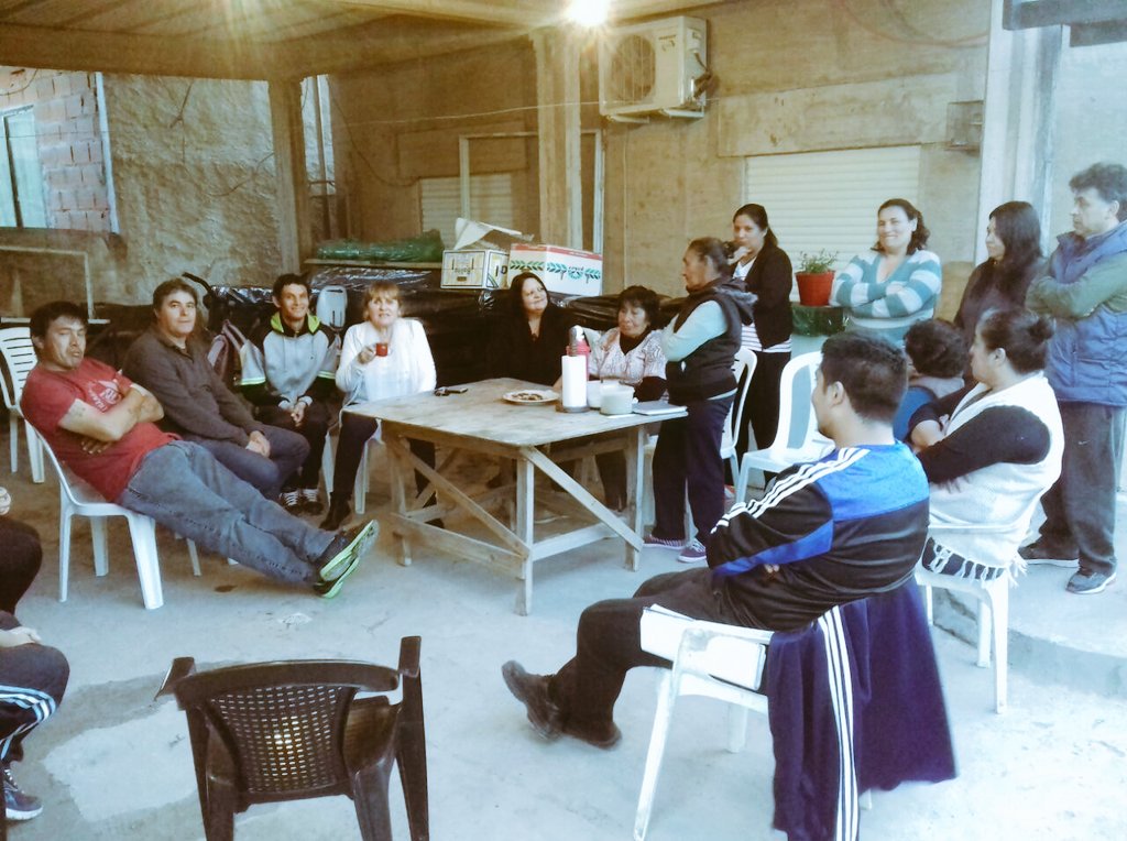 comfrpacheco's tweet photo. Reunión con vecinos en Las Tunas.  @comfrpacheco @GiselaLZamora #SigamosCreciendo #MassaSenador https://t.co/cvJ3AMZTv7