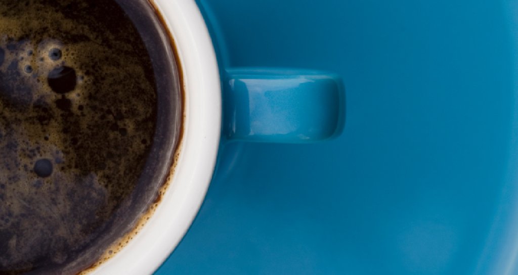 WebMD's tweet photo. For women with diabetes, coffee may cut the risk of early death by more than half, according to a new study. https://t.co/klZXNa6JkT https://t.co/2VBobDuH91