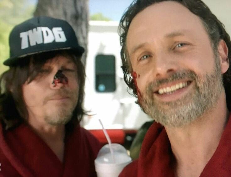 leeduspics's tweet photo. #happybirthdayandrewlincoln ❤️ https://t.co/1HNUfRMmAU