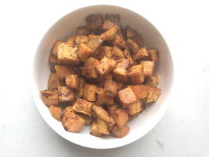 Nutrition_Rx's tweet photo. Fall is coming! So of course, it’s pumpkin, nutmeg, cinnamon everything. Including this: https://t.co/jhbAxT3l6b https://t.co/FZxLCMGgVE