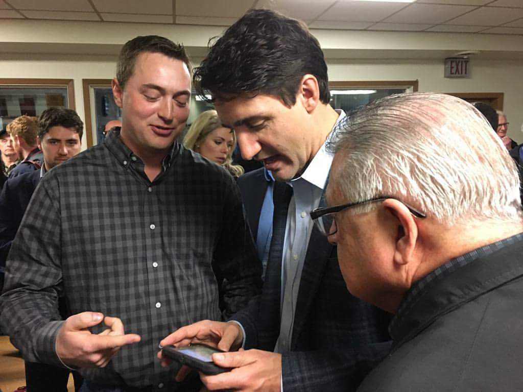 sdjmaxwell's tweet photo. @JustinTrudeau I asked you earlier this year to think of farmers and effects on farm fams with all new ag leg and policies. #UrDoinItWrong https://t.co/XWnWGL06hd