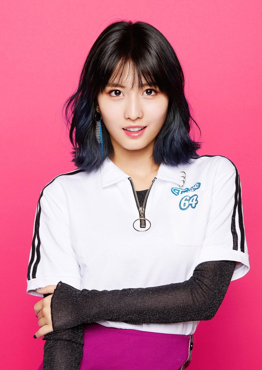 TWICE_GLOBAL's tweet photo. [PIC] 170915 TWICE JAPAN Website Update - ONE MORE TIME
https://t.co/xfTgvKd3YA https://t.co/6bpaEk8OED