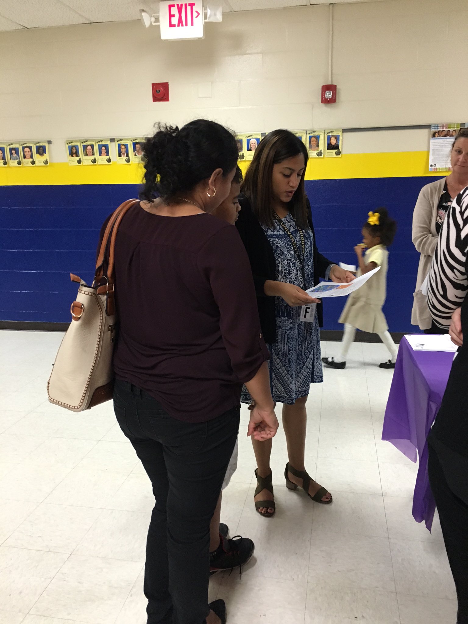 carrie-owen-on-twitter-el-teachers-mnps-interpreters-and-volunteers