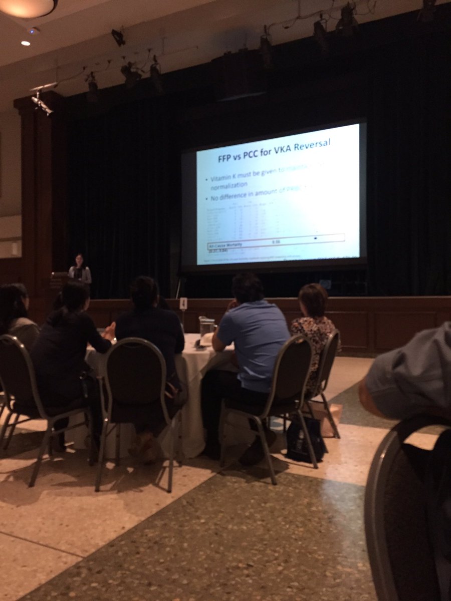 mharbin_rx's tweet photo. Dr. Gloria Su discusses reversal of antiplatelets/VKAs/DOACs! #CSHPBC #CS2017 @CSHPBCBranch https://t.co/6KvRL5pi7P