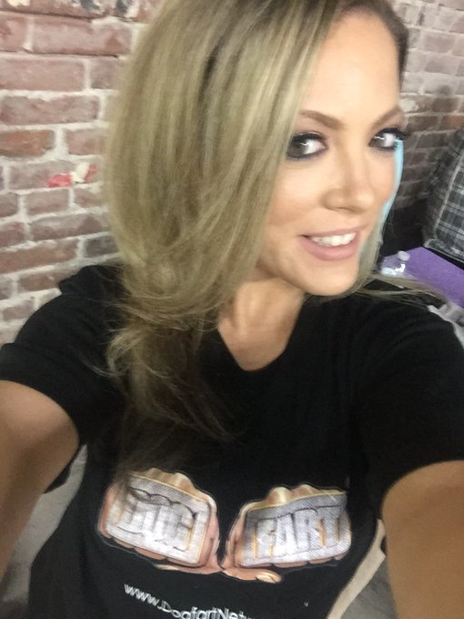 Got to represent @DogfartNetwork https://t.co/BrEskYzRvo<a class="tags" target="_blank" title="On Twitter" href="/?out=eyJ0eXAiOiJKV1QiLCJhbGciOiJIUzUxMiJ9.eyJpYXQiOjE3MjE4NzA4MzQsImlzcyI6InR3cG9ybnN0YXJzLmNvbSIsIm5iZiI6MTcyMTg3MDgzNCwiZXhwIjoxNzUzNDA2ODM0LCJyZWRpcmVjdF91cmwiOiJodHRwczovL3R3aXR0ZXIuY29tL0RvZ2ZhcnROZXR3b3JrIn0.aiWvzBuIXfp3qRhhOZIPcpwfWZfBTV-La5tHFmKywEq4yN9zEHC_rS0SV0LPpq1GLnWhcMzuUiBnV71RzCxyJg">@DogfartNetwork</a><a href="/tag/maythe4thbewithyou"class="tags"><span>#maythe4thbewithyou</span></a>