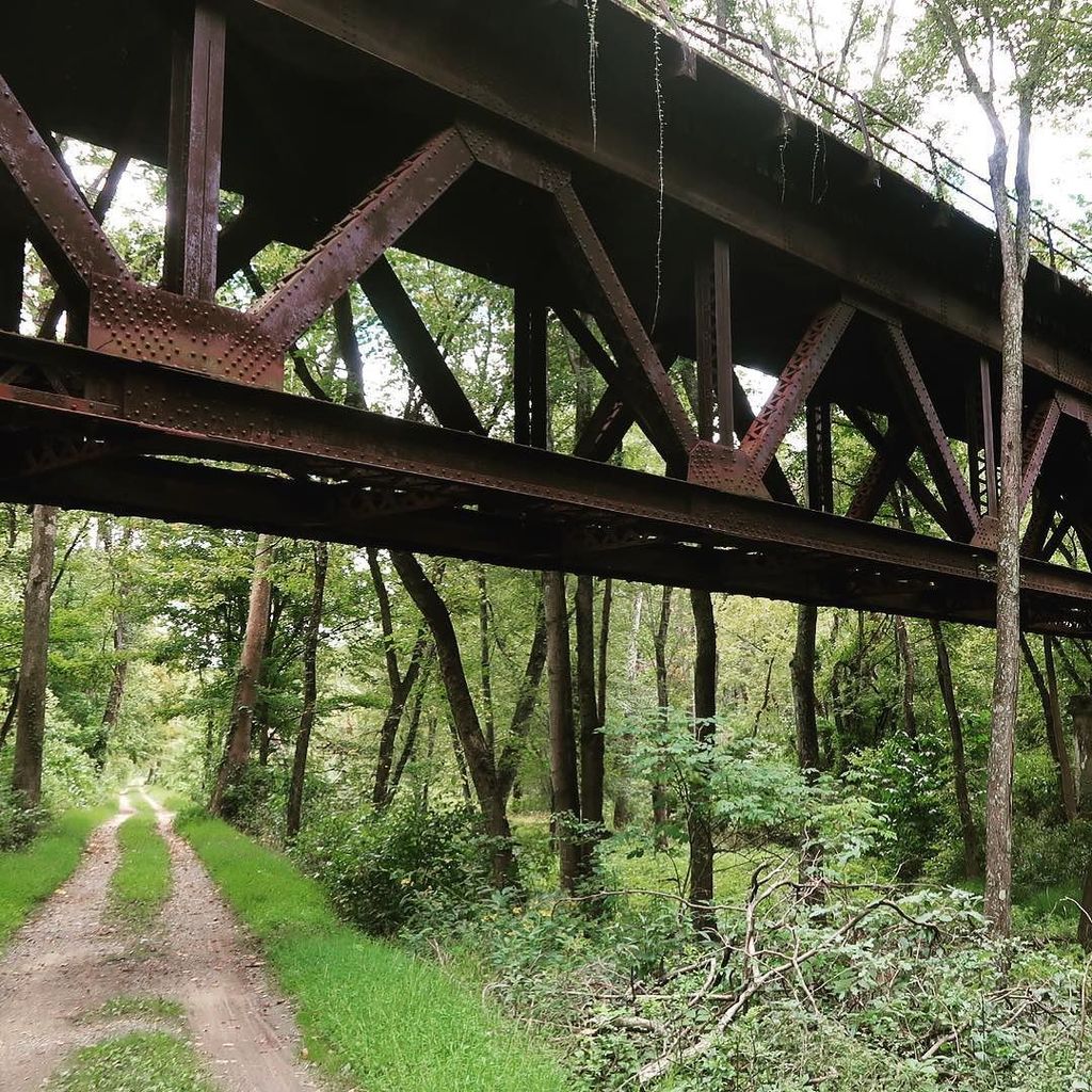 1sqft's tweet photo. #candotowpath #maryland #enjoymaryland #vintage #railroad https://t.co/7h4ckNrLuE https://t.co/Xg4dun5me5