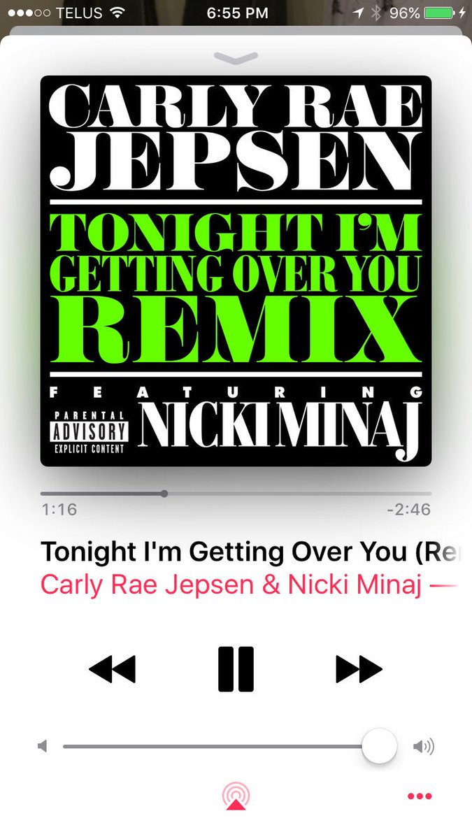 LaLaHockey's tweet photo. Mood: #remix #tonightimgettingoveryou @carlyraejepsen @NICKIMINAJ xo https://t.co/ySN3MD5S7s