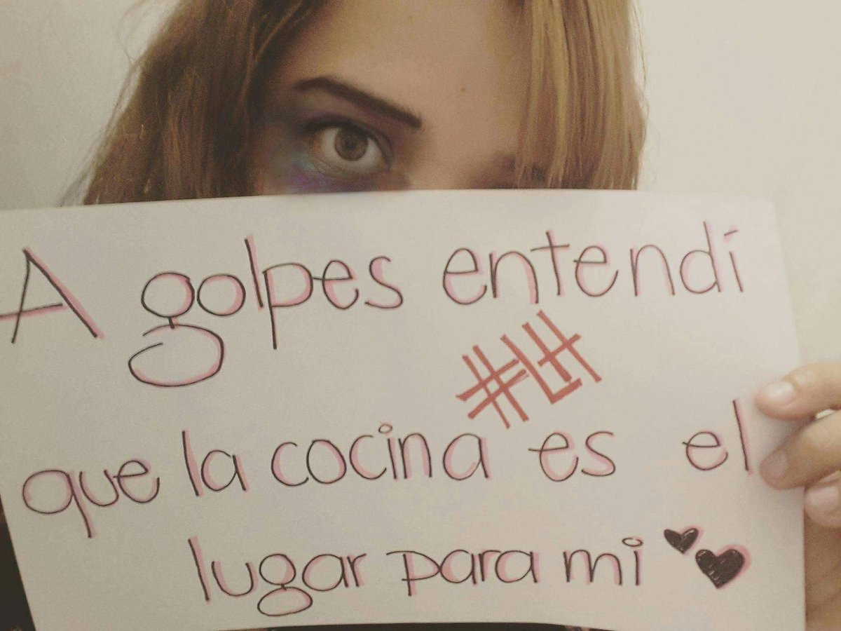 Mr_Lonely7w7's tweet photo. Se ven hermosas con esos golpes😍💕
#MujerGolpeadaHombreFeliz https://t.co/m24zVn25ZB