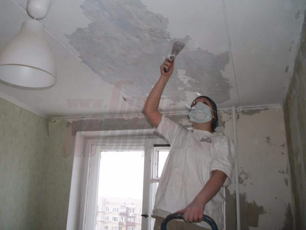 ремонт потолка после протечки своими руками