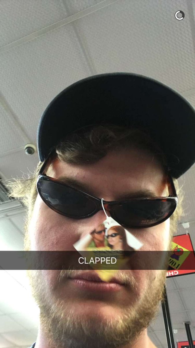 chubbbbbbss's tweet photo. Rt if ur not embarrassed to have Jesus Christ on your timeline https://t.co/DjpiwppBUV