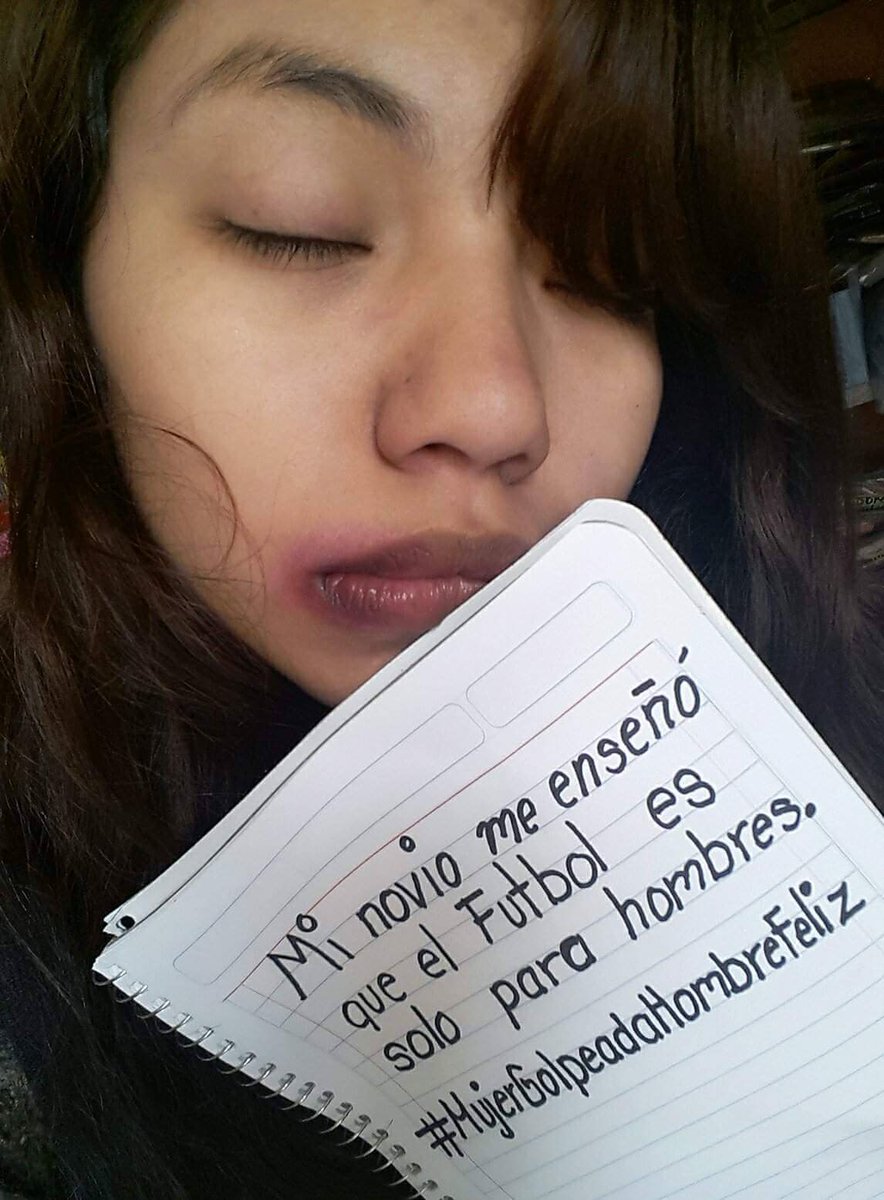 BetzyLH's tweet photo. #MujerGolpeadaHombreFeliz
Te pega porque te educa, te educa porque te ama https://t.co/7Hlct7Civr