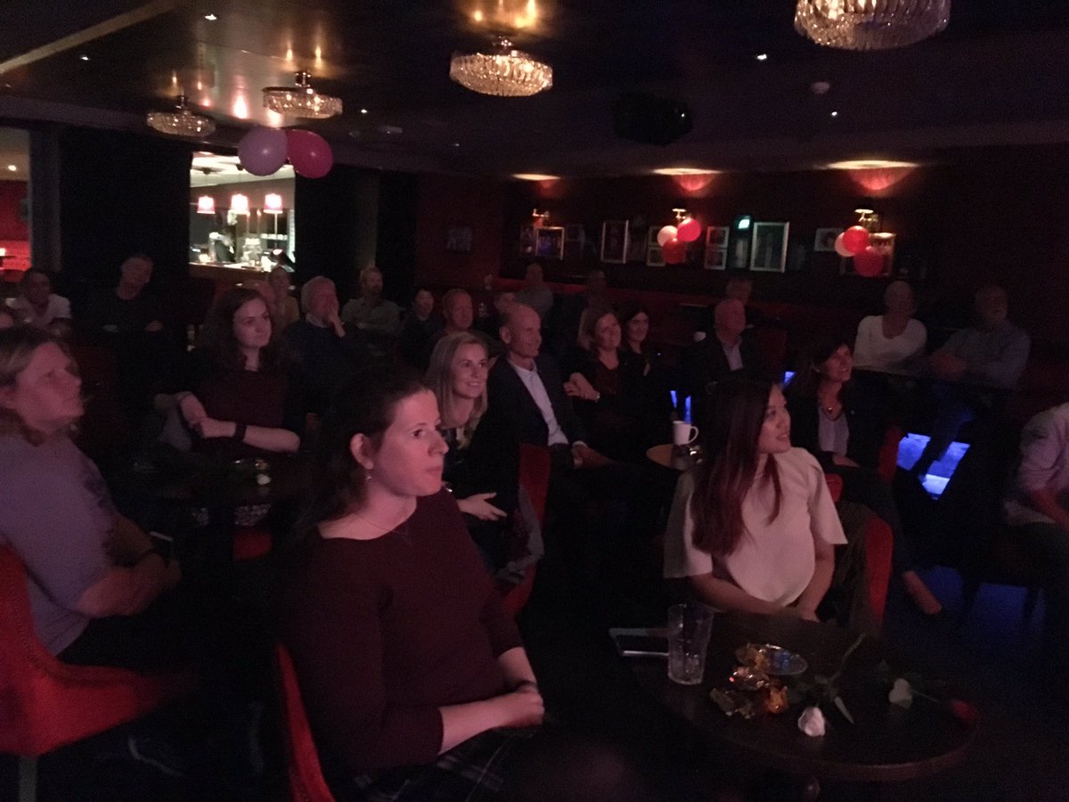 God stemning på Lille Ole Bull, der vi markerte Døråpner sitt 15 års jubileum i går. Takk for besøket og gode ord <a href="/SvenMollekleiv/">Sven Mollekleiv</a>❤️