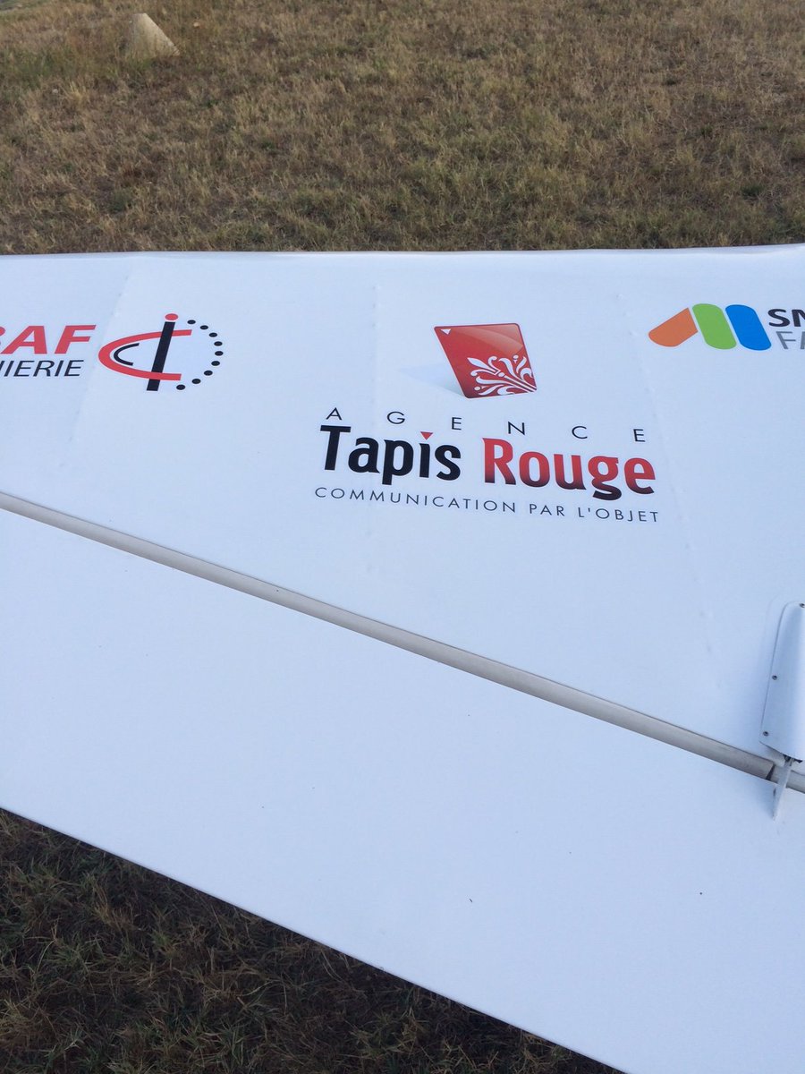 pubobjet's tweet image. L'Agence Tapis Rouge soutient un équipage participant au Raid-Latécoère 2017 ! ✈️ #GrandProjetHumanitaire #ToulouseToDakar 🇫🇷🇸🇳