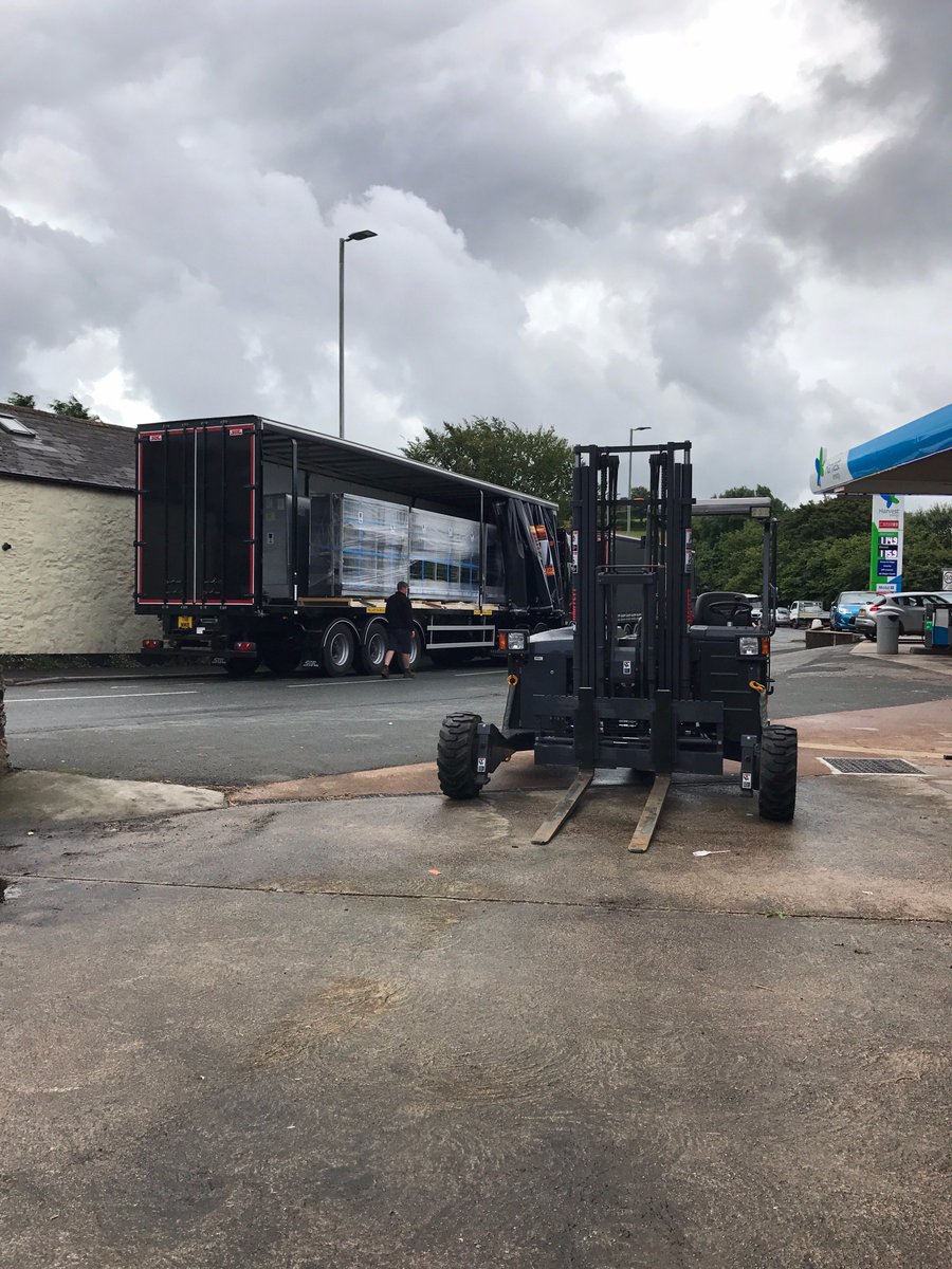 BartorelliLtd's tweet photo. Excellent Service From @wmblogistics On Our Latest Installation! #logistics #wmbgroup #bartorelli #scania https://t.co/9frhHBRGOR