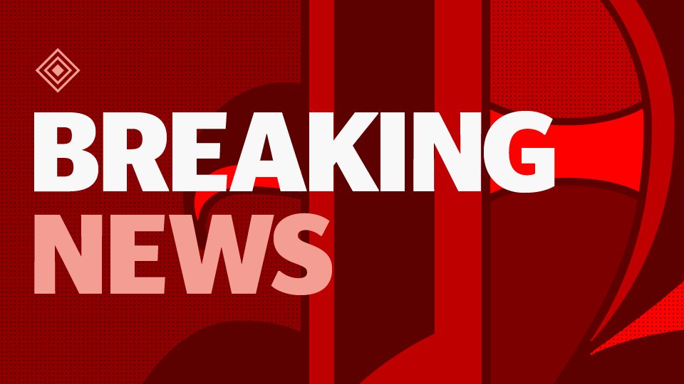 Telegraph's tweet photo. #BREAKING:'Explosion' on Tube train at Parsons Green: Reports of injuries on District Line https://t.co/juUcuqCn1r https://t.co/JdHVwGFExw