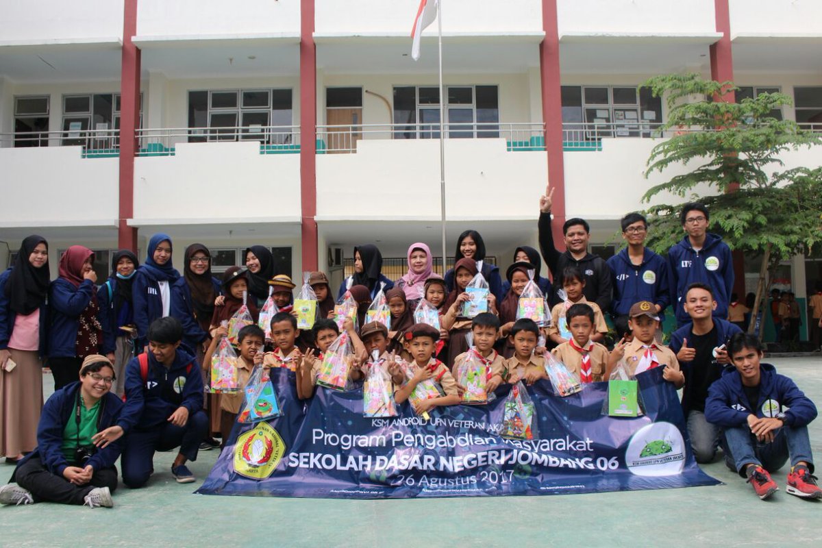 AndroidUpnvj's tweet image. Kegiatan abdimas KSM Android UPNVJ di SD NEGERI Jombang 6