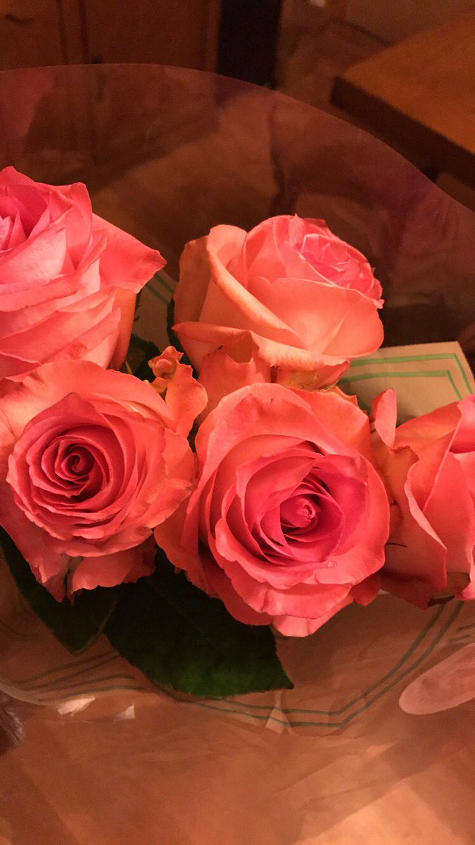 MadiKaaay's tweet photo. And once you find the guy that supports you through it all, I hope he brings you flowers just because... y'all Ryan is an angel https://t.co/1SkIv34gxT