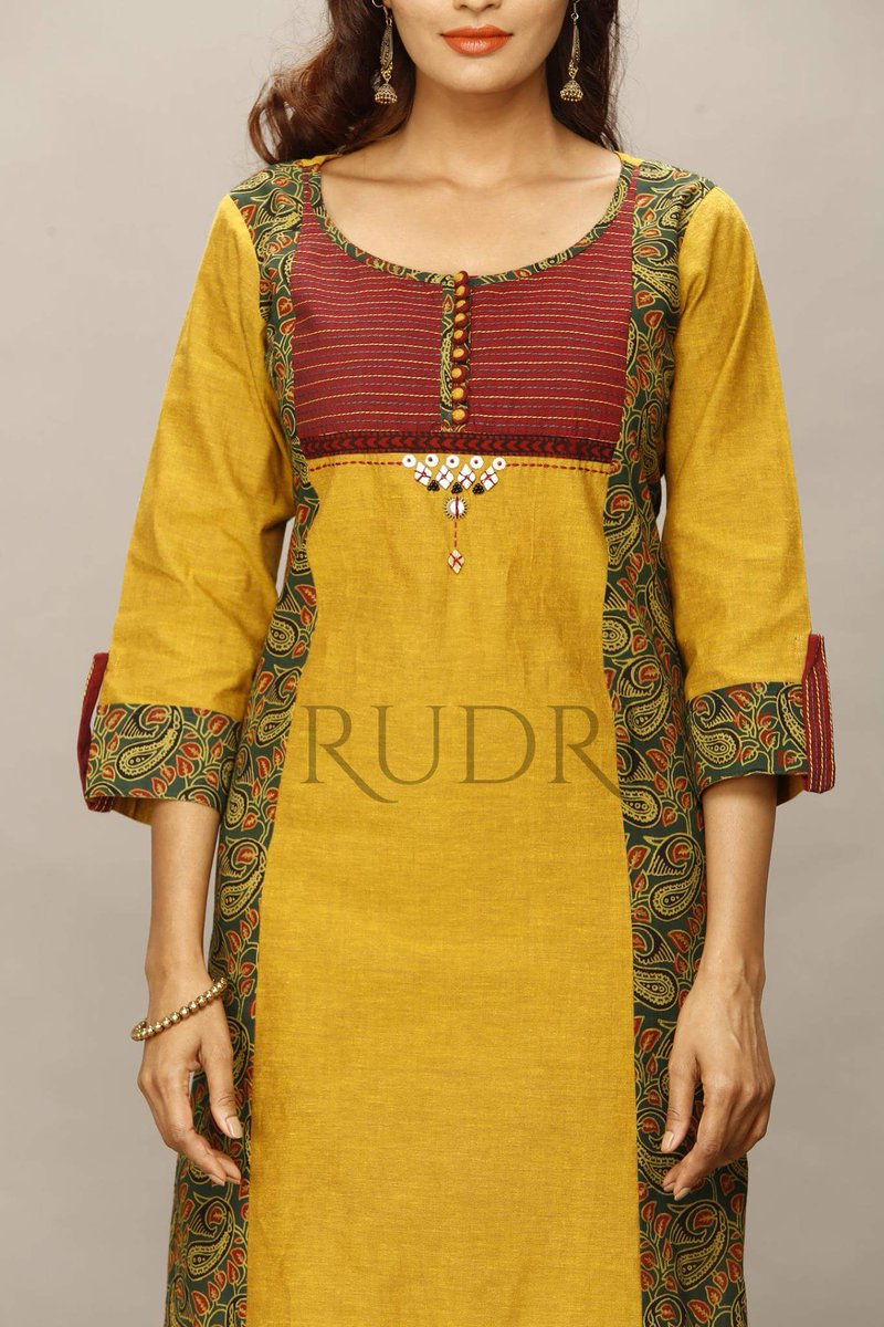 RudriIndia's tweet photo. #ShopOnline #MumbaiBloggers #BloggersIndia #Mumbai
#Rudrilabel #RudriIndia #Lfw #BrandedDressIndia #Navratri2017 #navratriCollection2017 https://t.co/TRkf7UTMw1